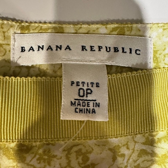 Banana Republic Floral Chartreuse Silk Pleated Skirt Size 0 Petite - Picture 3 of 6